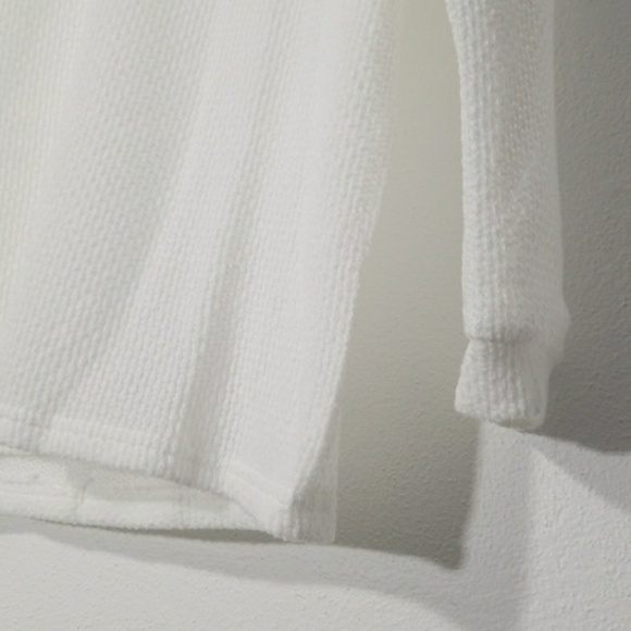 Loose V-Neck Sweater - Picture 5 of 6